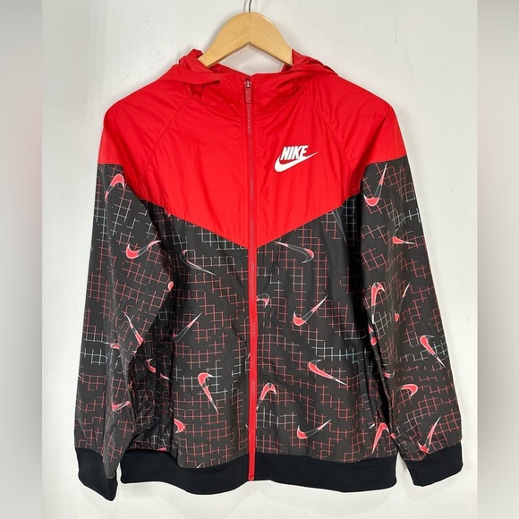 Nike Sportswear Windrunner Jacket Glow In Dark Logo Size Youth XL - Picture 3 of 6